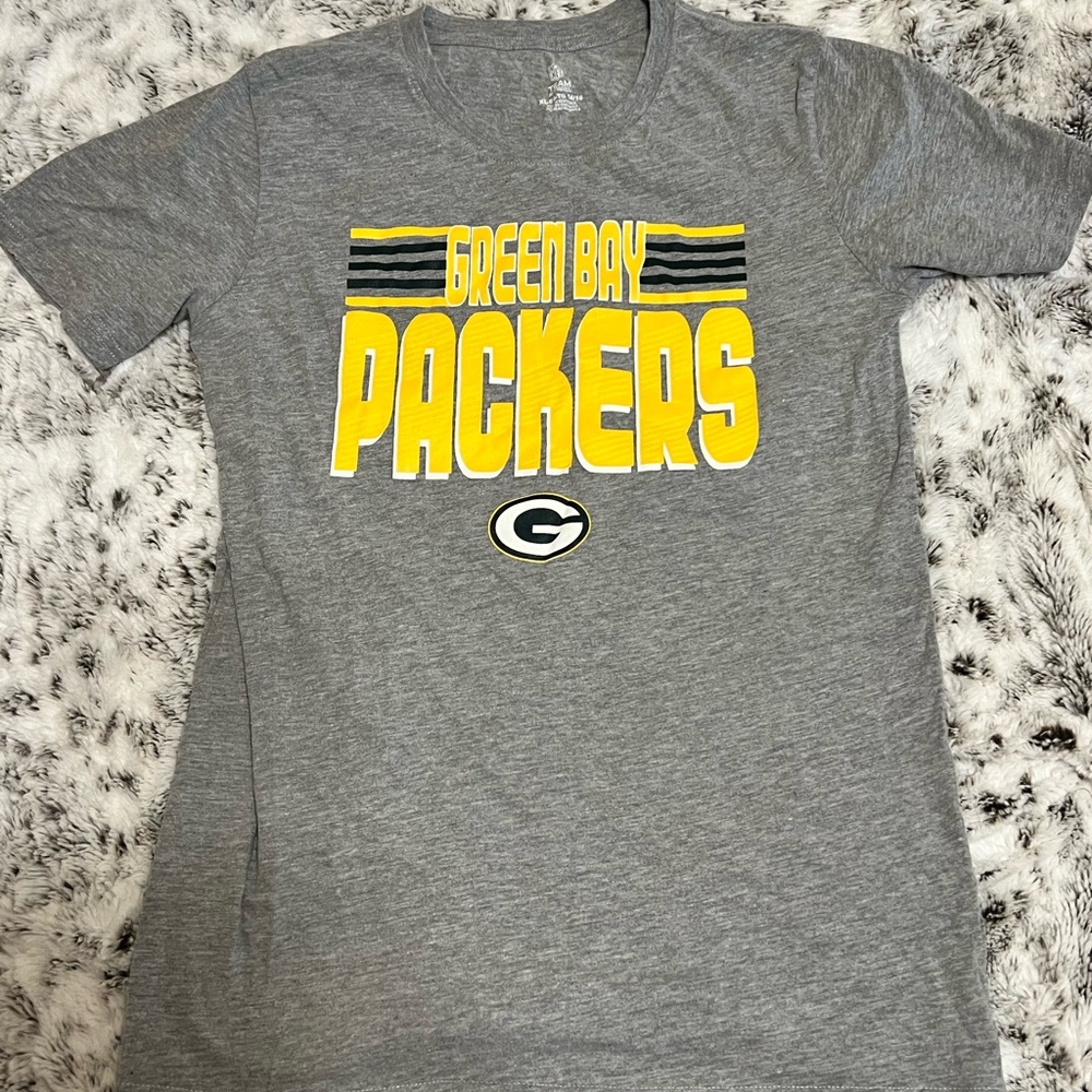 Form Fitting Womens Green Bay Packers T shirt
